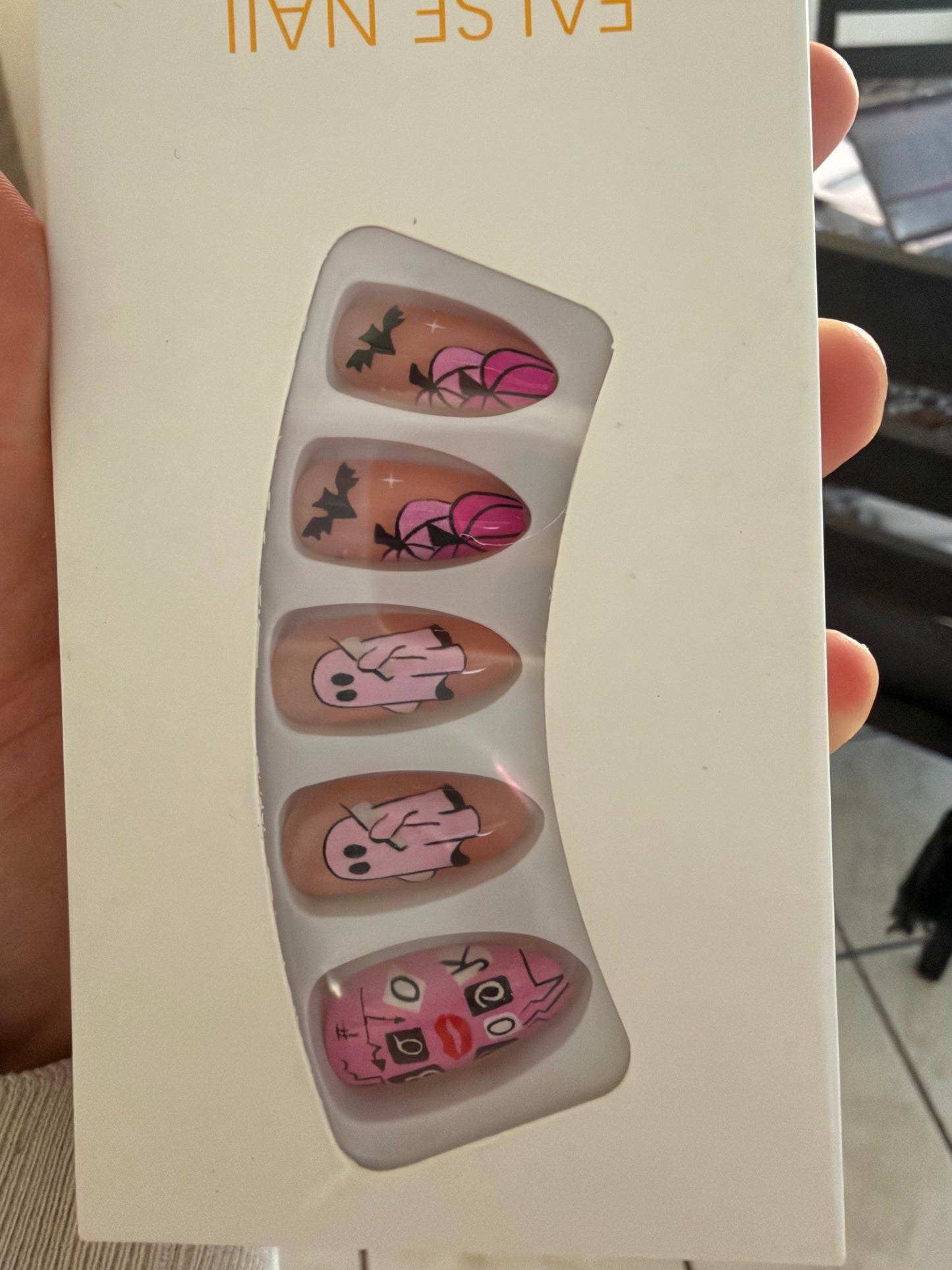 Pink Ghost Nails (NEW)