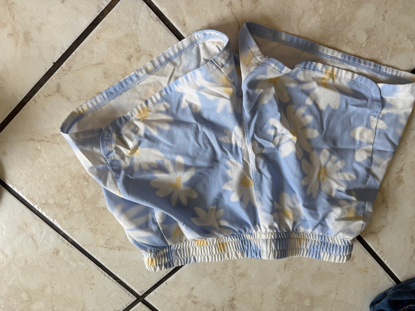 Girls Shorts - Addidas XL Floral Shorts (USED)