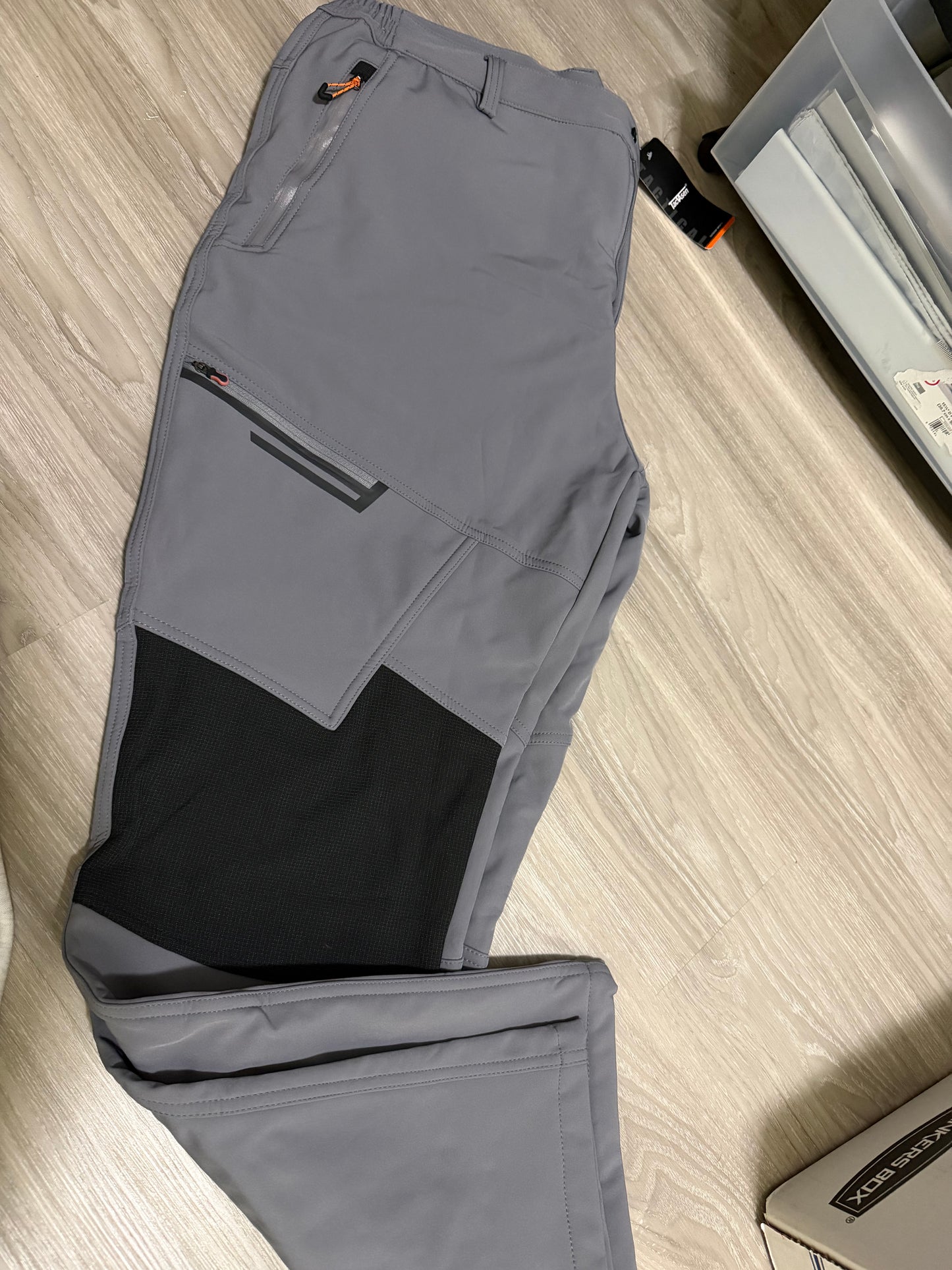 Outdoor men's pants (size 38/XL) (NEW)