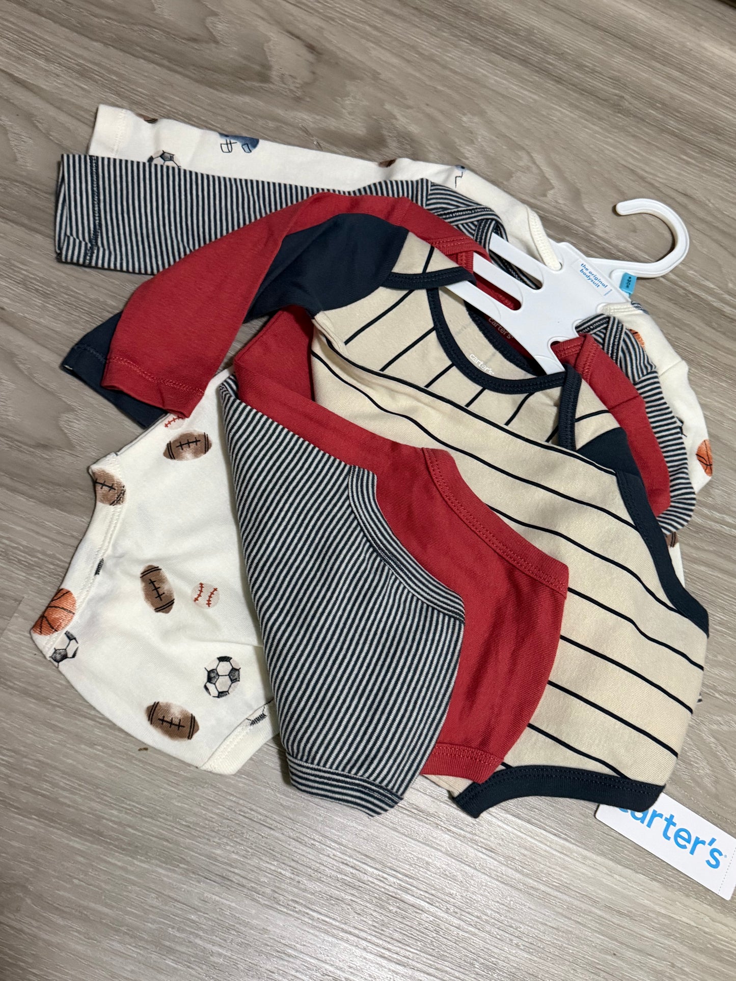 Baby Clothes - Sports Onsies 6 Months 4pk (NEW)