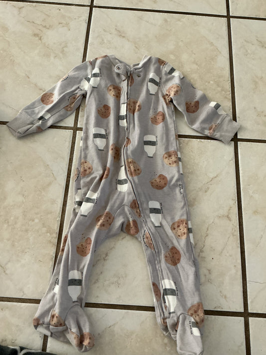 Baby Clothes - Cookies & Milk Pj's 9 Months (Used)
