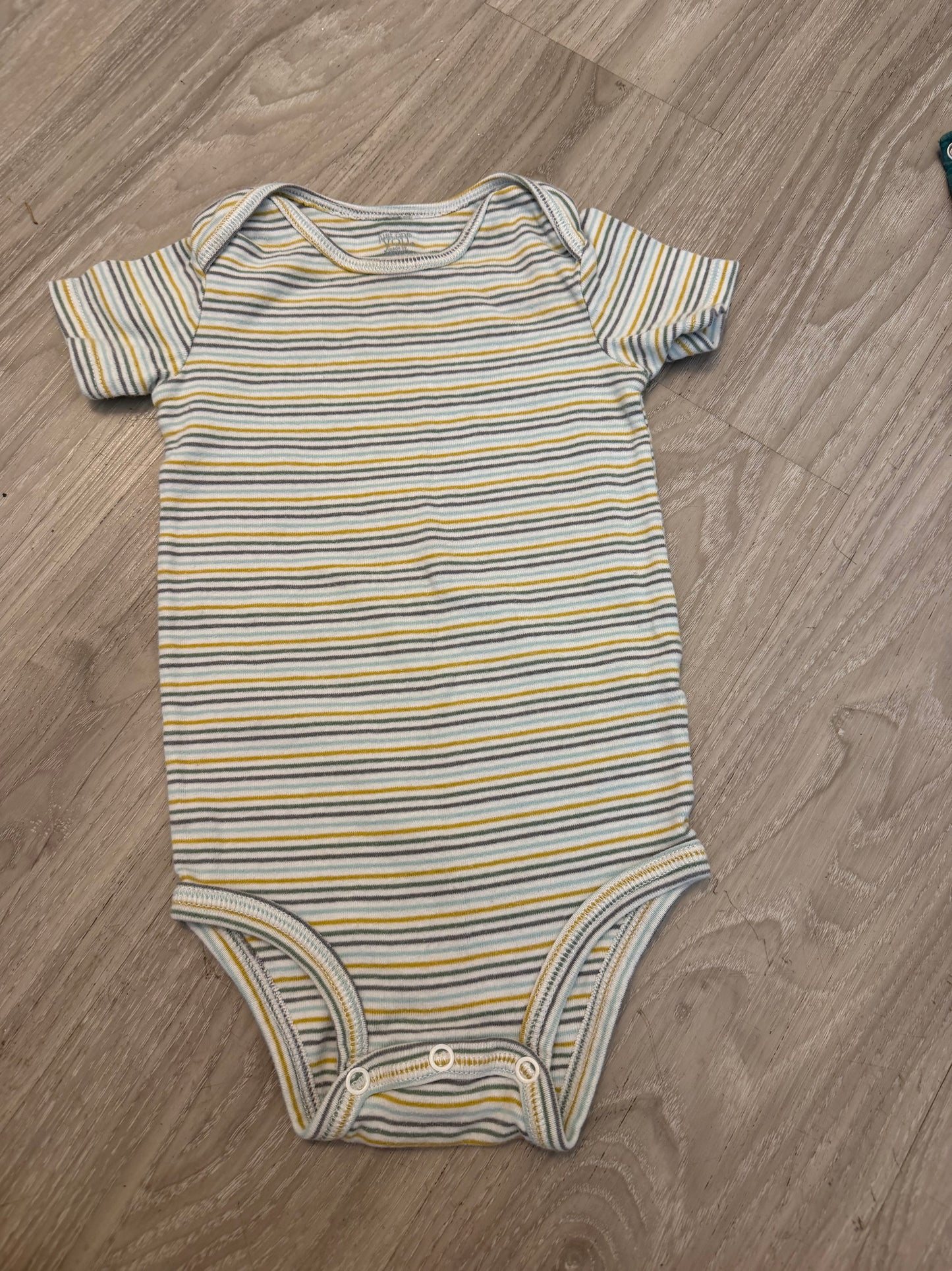 Baby Clothes  - Carters Stripped Onsie 18 Months (Used)