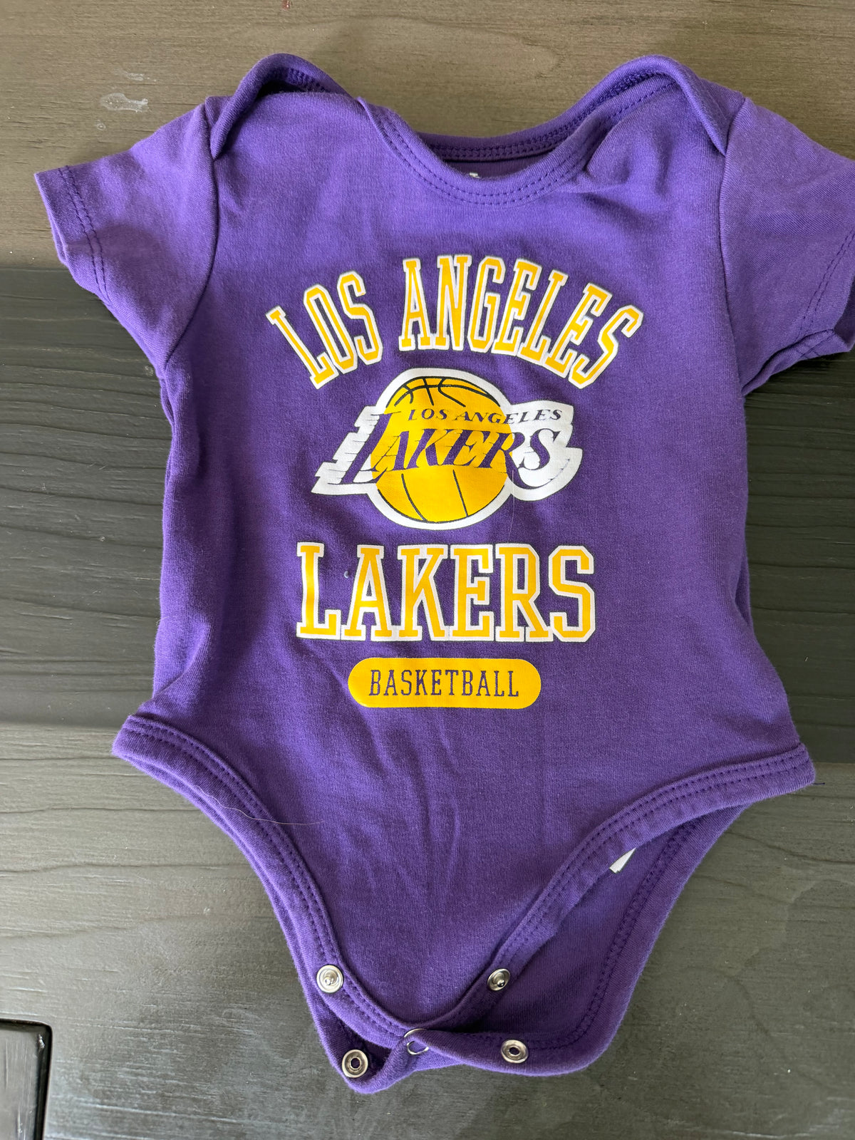 Baby  Clothes - Los Angeles Lakers 6/9 Months (Used)