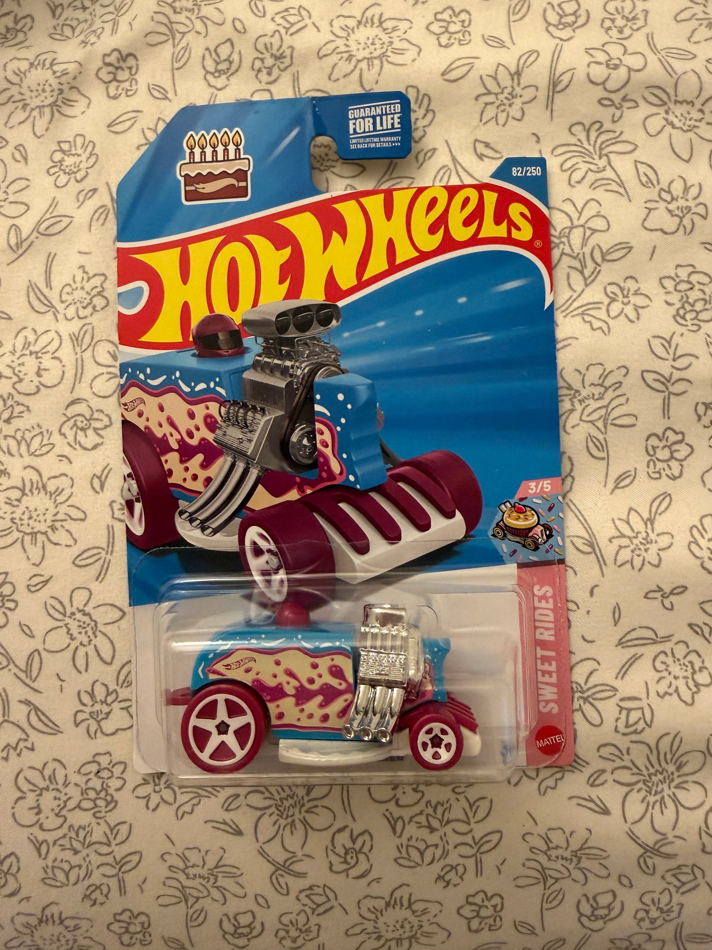 Hot wheels (NEW)
