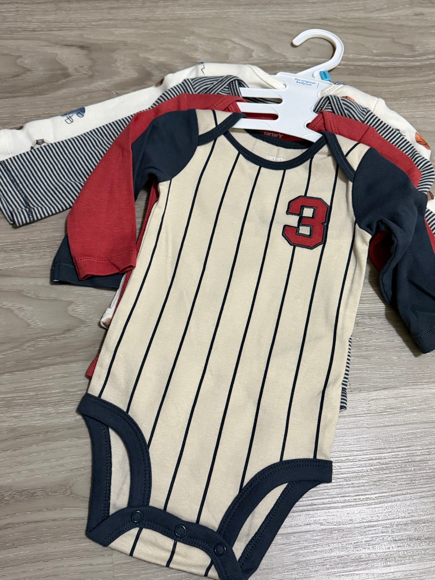 Baby Clothes - Sports Onsies 6 Months 4pk (NEW)