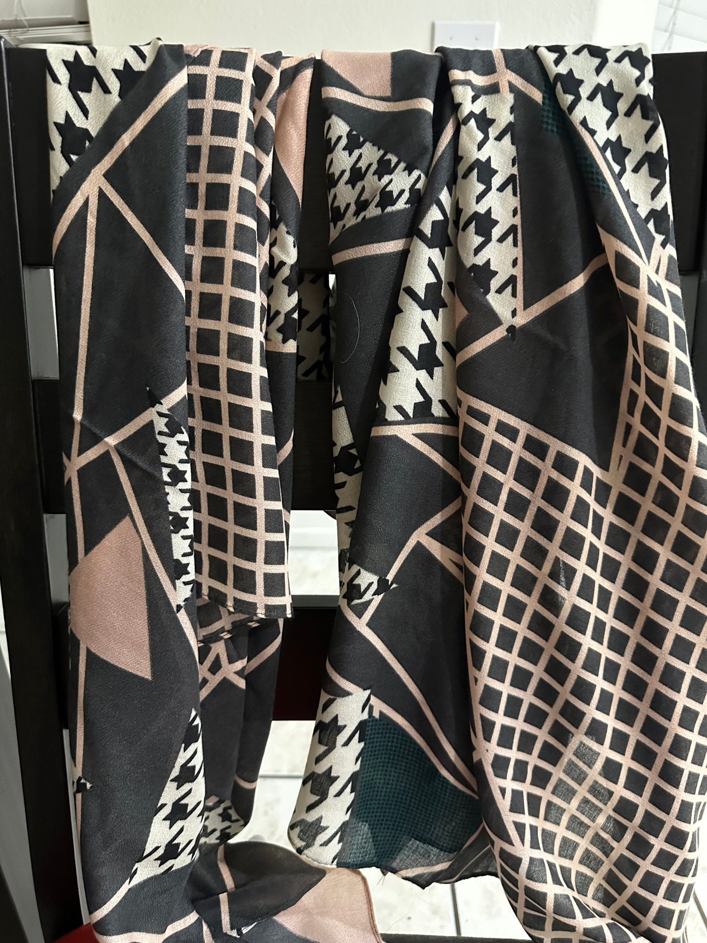 Elegant Pink & Black Scarf