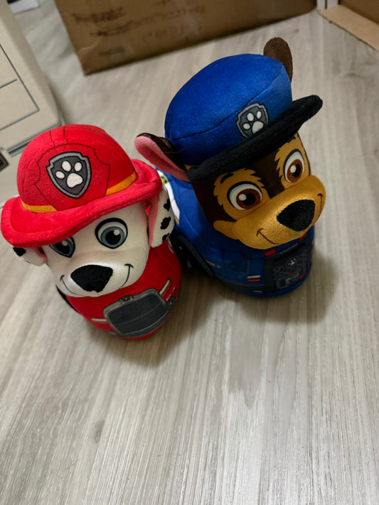 Paw Patrol Slippers Size 9/10 (NEW)