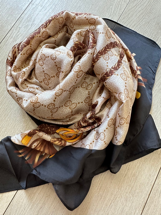 Elegant Beige Scarf