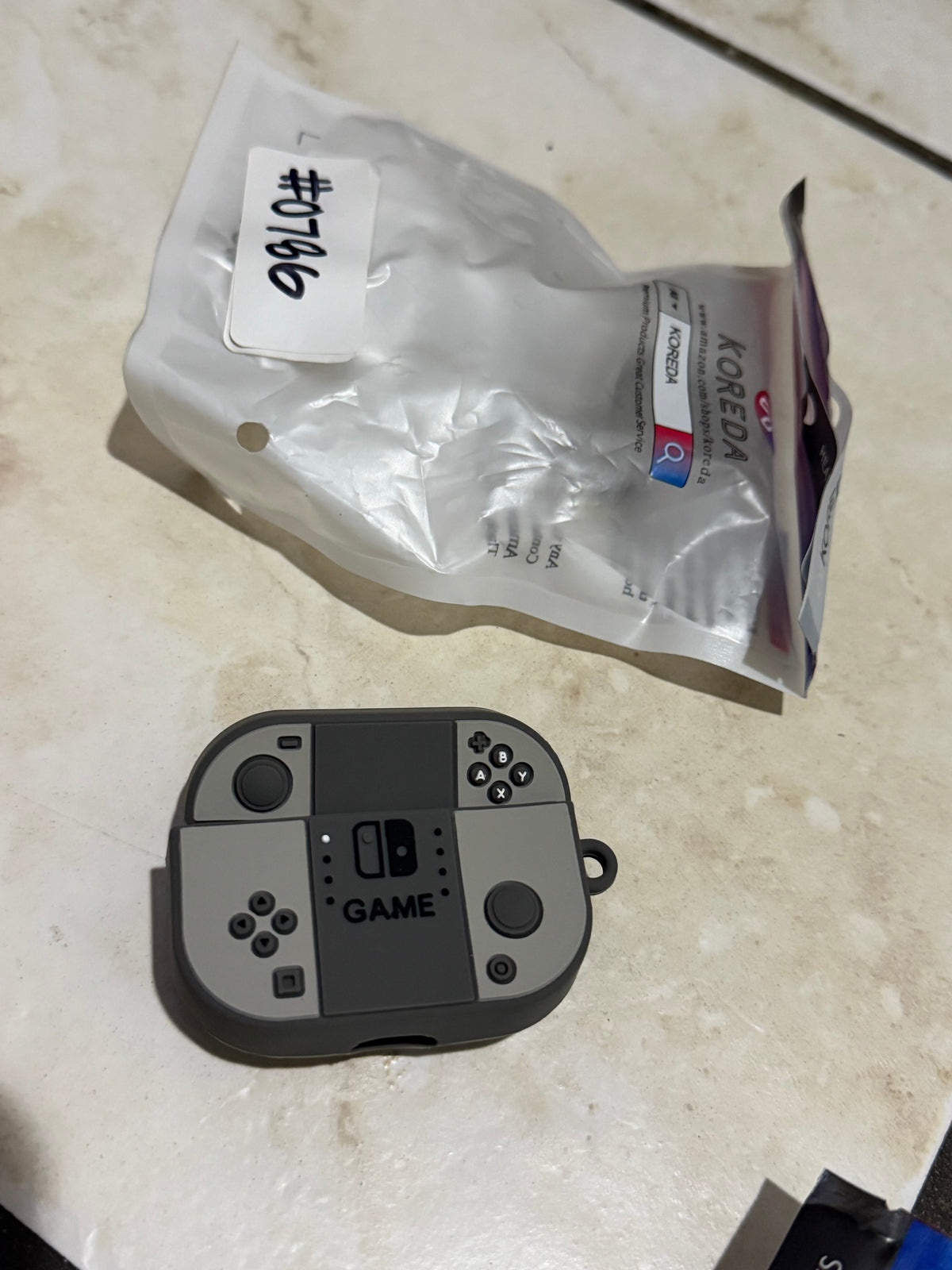 Headphone Case - Grey Console Game (NEW)