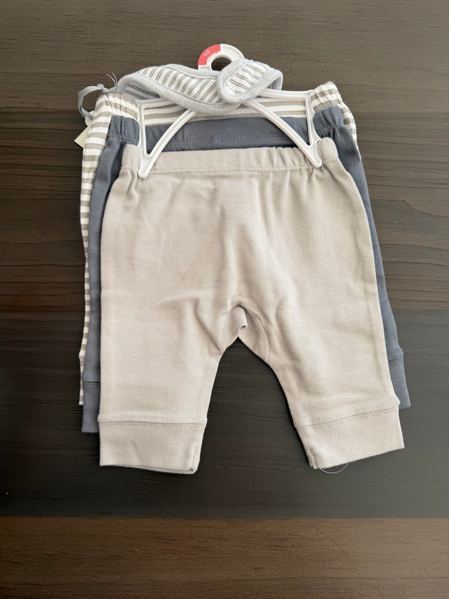 Baby Clothes Newborn - Pants & Bib Micky mouse (NEW)