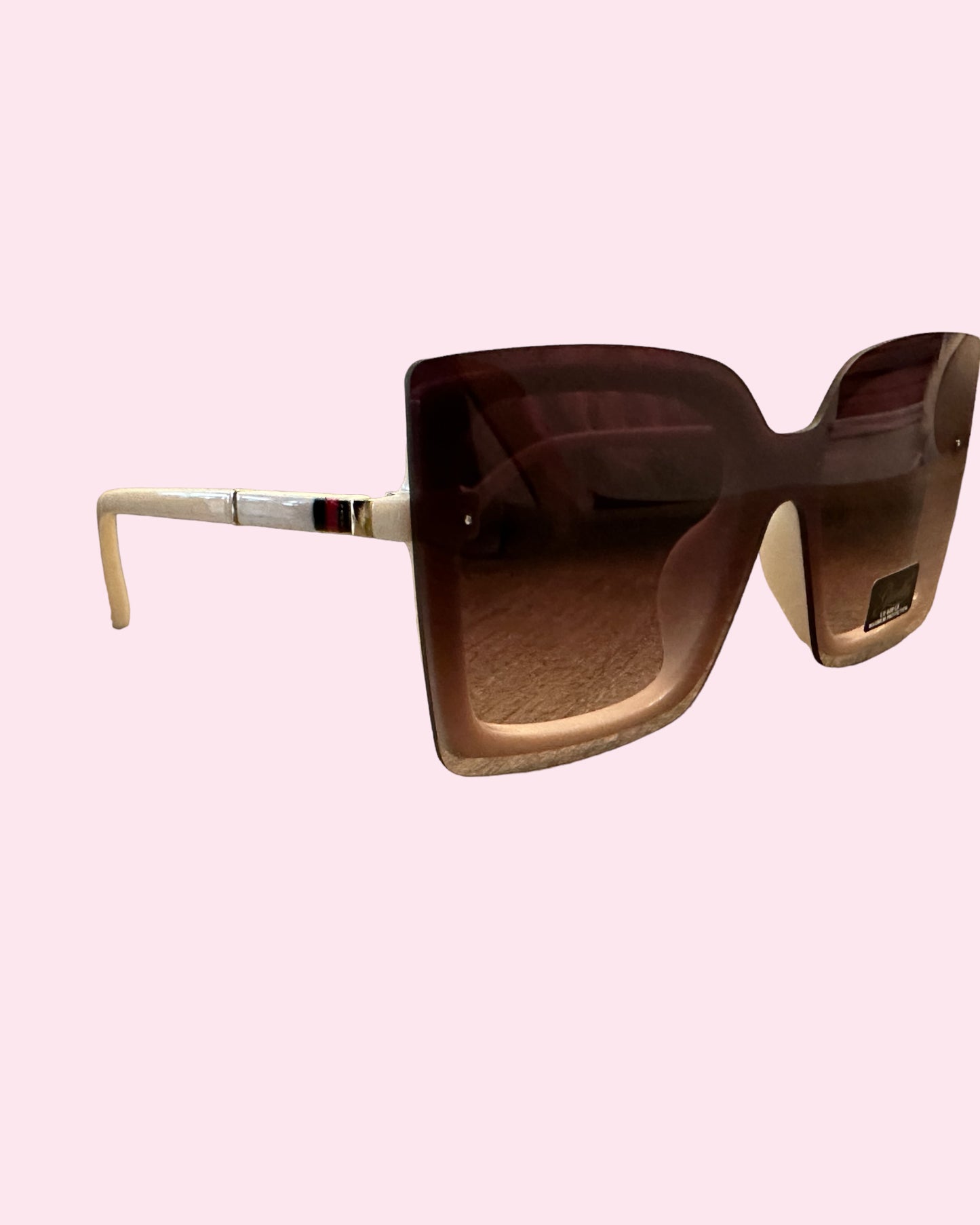 Non-Framed Squared Oversized Shades (White)