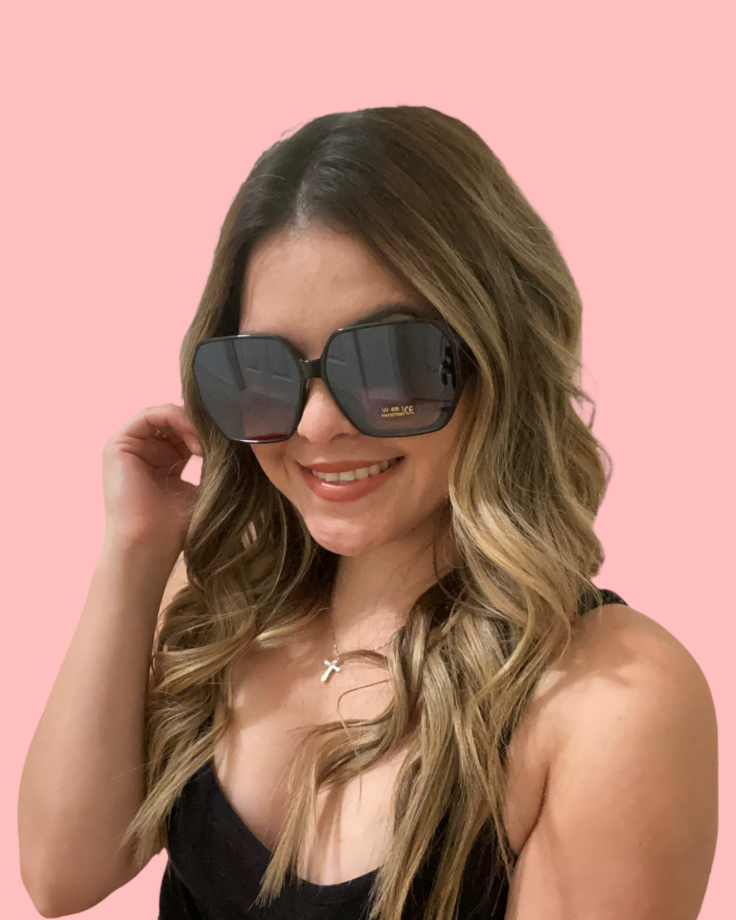 Oversized Fame Sunglasses (Black)